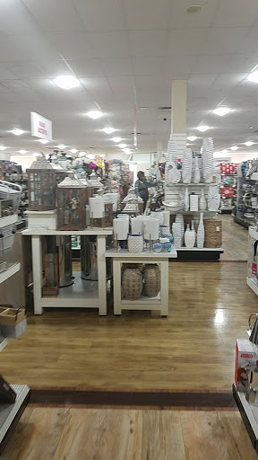 Department Store «HomeGoods», reviews and photos, 23614 El Toro Rd, Lake Forest, CA 92630, USA
