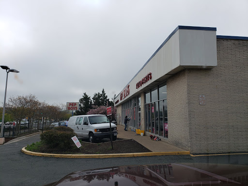 Auto Parts Store «Pep Boys Auto Parts & Service», reviews and photos, 7121 Little River Turnpike, Annandale, VA 22003, USA