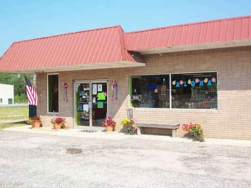 Kennel «All Creatures Great & Small», reviews and photos, 3632 James B White Hwy S, Whiteville, NC 28472, USA