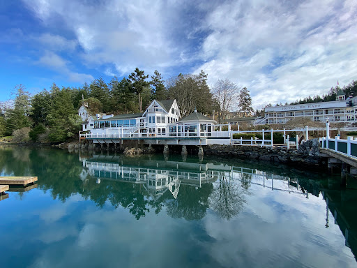 Grocery Store «Roche Harbor Grocery Store», reviews and photos, 248 Reuben Memorial Dr, Friday Harbor, WA 98250, USA