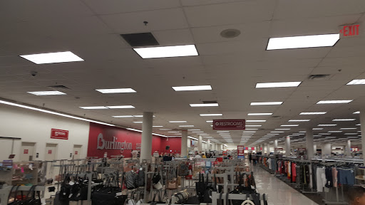 Clothing Store «Burlington Coat Factory», reviews and photos, 350 Towne Center Cir, Sanford, FL 32771, USA