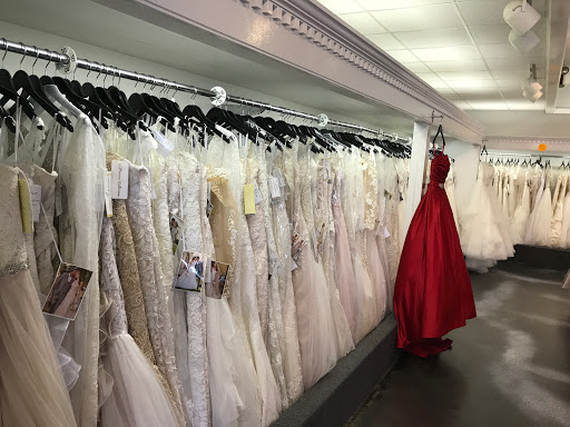 Bridal Shop «Proms Pageants & Pretty Things», reviews and photos, 5325 Peters Creek Rd, Roanoke, VA 24019, USA