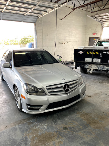 Auto Repair Shop «Regency Auto Repair & Body Shp», reviews and photos, 6935 Almeda Rd, Houston, TX 77021, USA