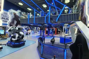 VR GAMERS - VR & E Sports Center image