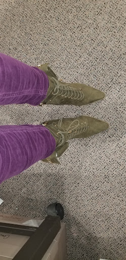 Shoe Store «DSW Designer Shoe Warehouse», reviews and photos, 1820 South Randall Road, Algonquin, IL 60102, USA