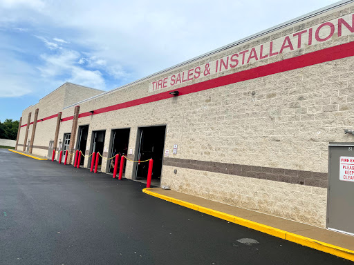 Costco Tire Center, 1300 Edwards Ferry Rd NE, Leesburg, VA 20176, USA, 