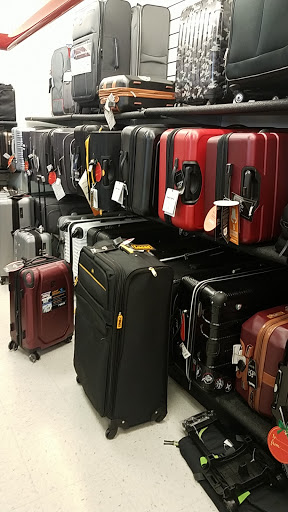 Department Store «T.J. Maxx & HomeGoods», reviews and photos, 4890 Integrity Way, Appleton, WI 54913, USA