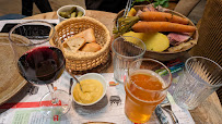 Plats et boissons du Restaurant Au Char à Bancs, Ferme Auberge Crêperie à Plélo 22170 en Bretagne à Plélo - n°19
