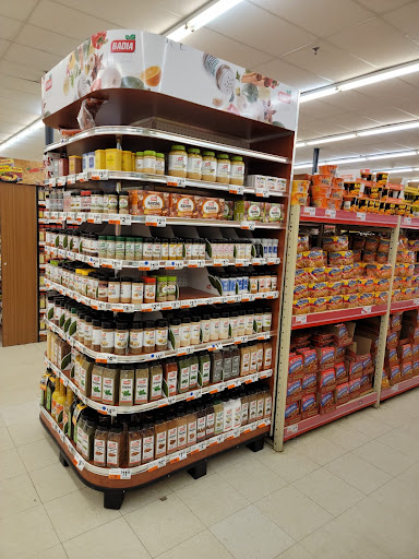 Grocery Store «Save-A-Lot», reviews and photos, 452 Mt Pleasant St, New Bedford, MA 02746, USA