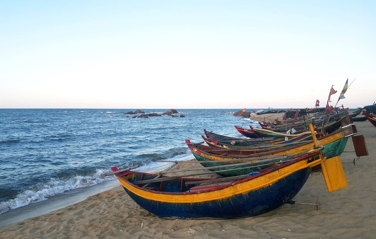 Photo of Quan Ong Coi with bright sand surface