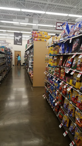 Pet Supply Store «Pet Supplies Plus», reviews and photos, 1970 Portage Trail, Cuyahoga Falls, OH 44223, USA