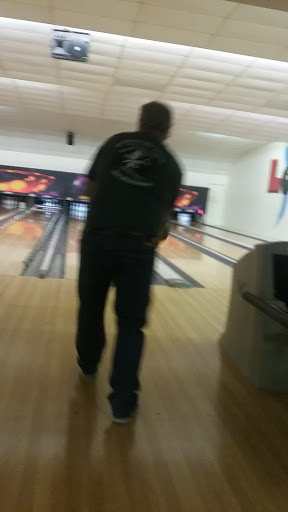 Bowling Alley «Louisville Lanes», reviews and photos, 3020 133rd St W, Shakopee, MN 55379, USA