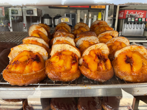 Donut Shop «The Donut Man», reviews and photos, 915 E Rte 66, Glendora, CA 91740, USA