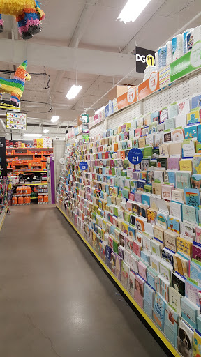 Discount Store «Dollar General», reviews and photos, 510 S Virginia St, Terrell, TX 75160, USA