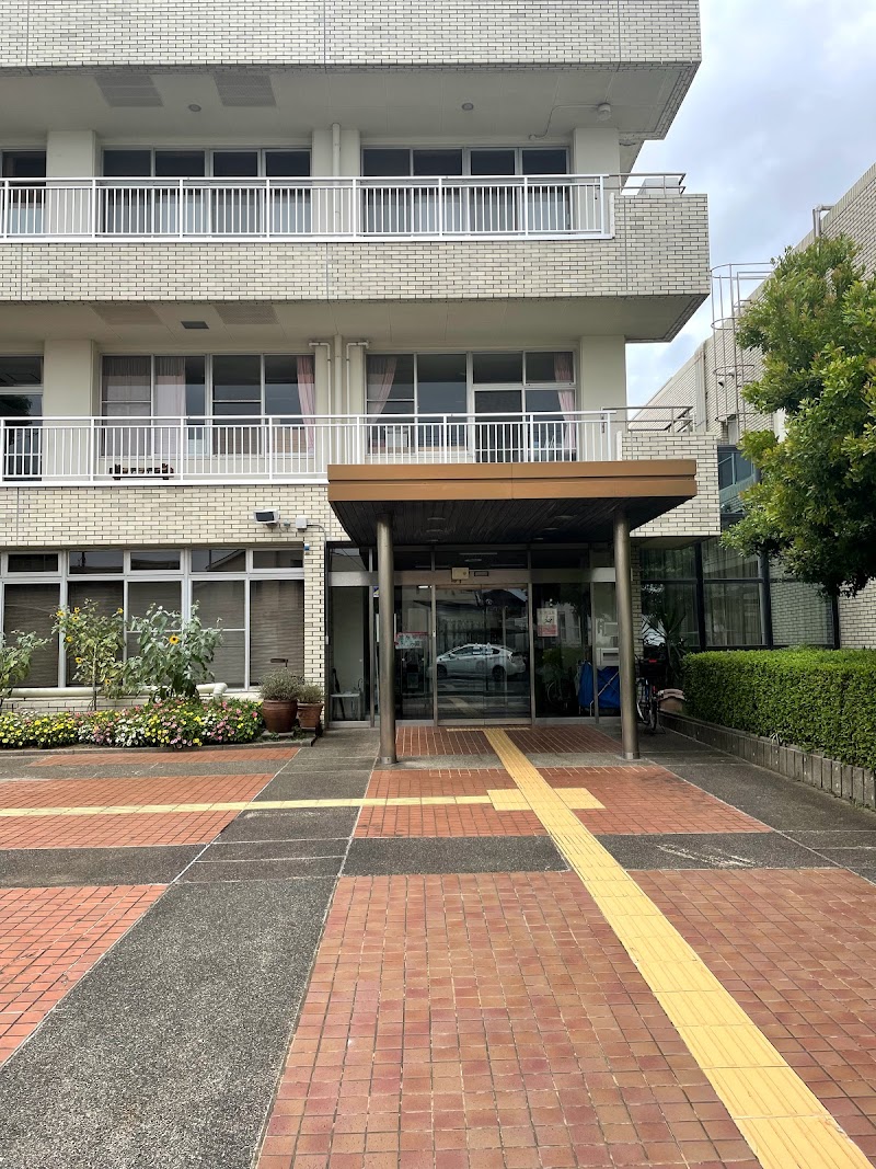 浜松市立東図書館