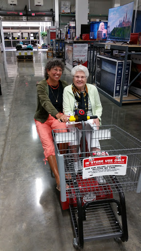 Warehouse club «BJ’s Wholesale Club», reviews and photos, 900 Metropolitan Ave, Charlotte, NC 28204, USA