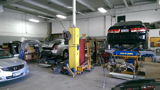 Auto Body Shop «Tip Top Auto Body Inc», reviews and photos, 150 Denton Ave, New Hyde Park, NY 11040, USA