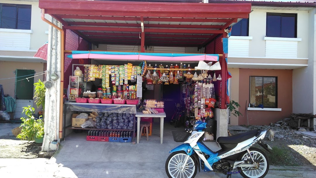 Lizyel Sari-Sari Store
