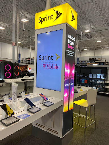 Cell Phone Store «T-Mobile», reviews and photos, 25 City Ave, Bala Cynwyd, PA 19004, USA