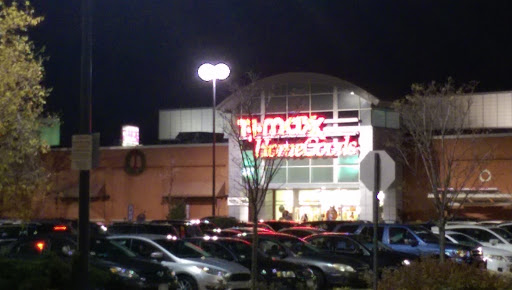 Department Store «T.J. Maxx & HomeGoods», reviews and photos, 105 Middlesex Ave, Somerville, MA 02145, USA