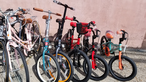 Bicycle Store «ADT Bike & Skate Shop (Arc De Triomphe Inc)», reviews and photos, 114-01 Jamaica Ave, Richmond Hill, NY 11418, USA