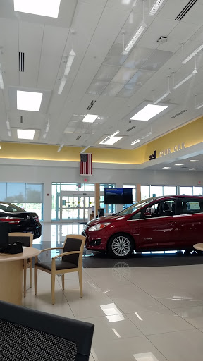 Used Car Dealer «CarMax», reviews and photos, 3600 W Henrietta Rd, Rochester, NY 14623, USA