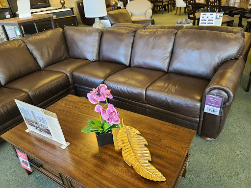 Furniture Store «Raymour & Flanigan Furniture and Mattress Store», reviews and photos, 65 Baltimore Pike, Springfield, PA 19064, USA