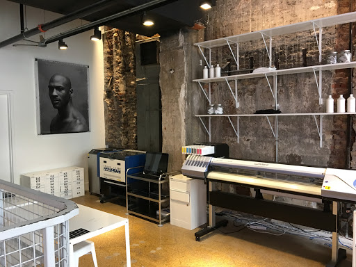 Shoe Store «Footaction», reviews and photos, 32 S State St, Chicago, IL 60603, USA