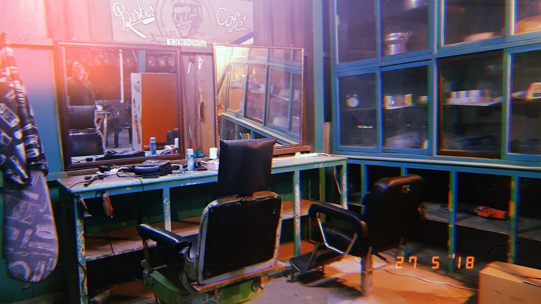 Jeminisation Barber Café