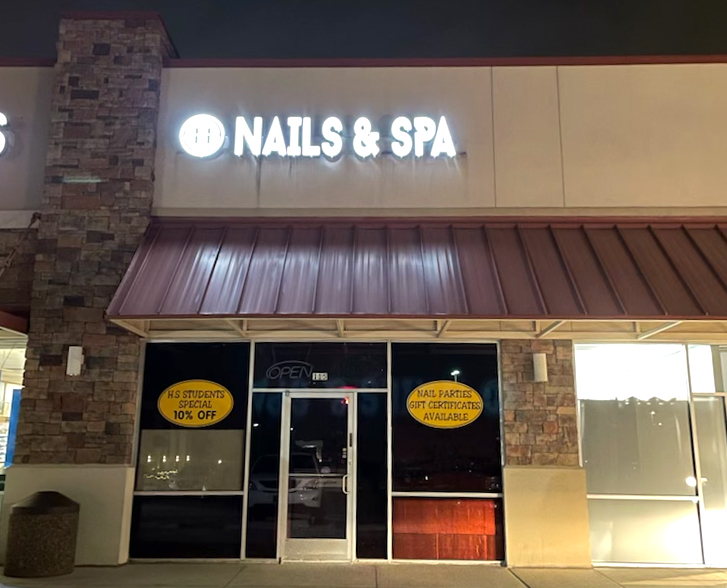Heritage Nails & Spa 76244