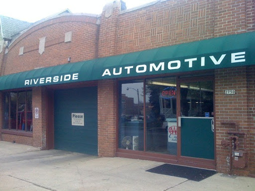 Auto Repair Shop «Riverside Automotive Service & Parts Inc», reviews and photos, 2750 N Oakland Ave, Milwaukee, WI 53211, USA