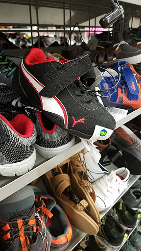 Clothing Store «Burlington Coat Factory», reviews and photos, 150 E Main St, Alhambra, CA 91801, USA