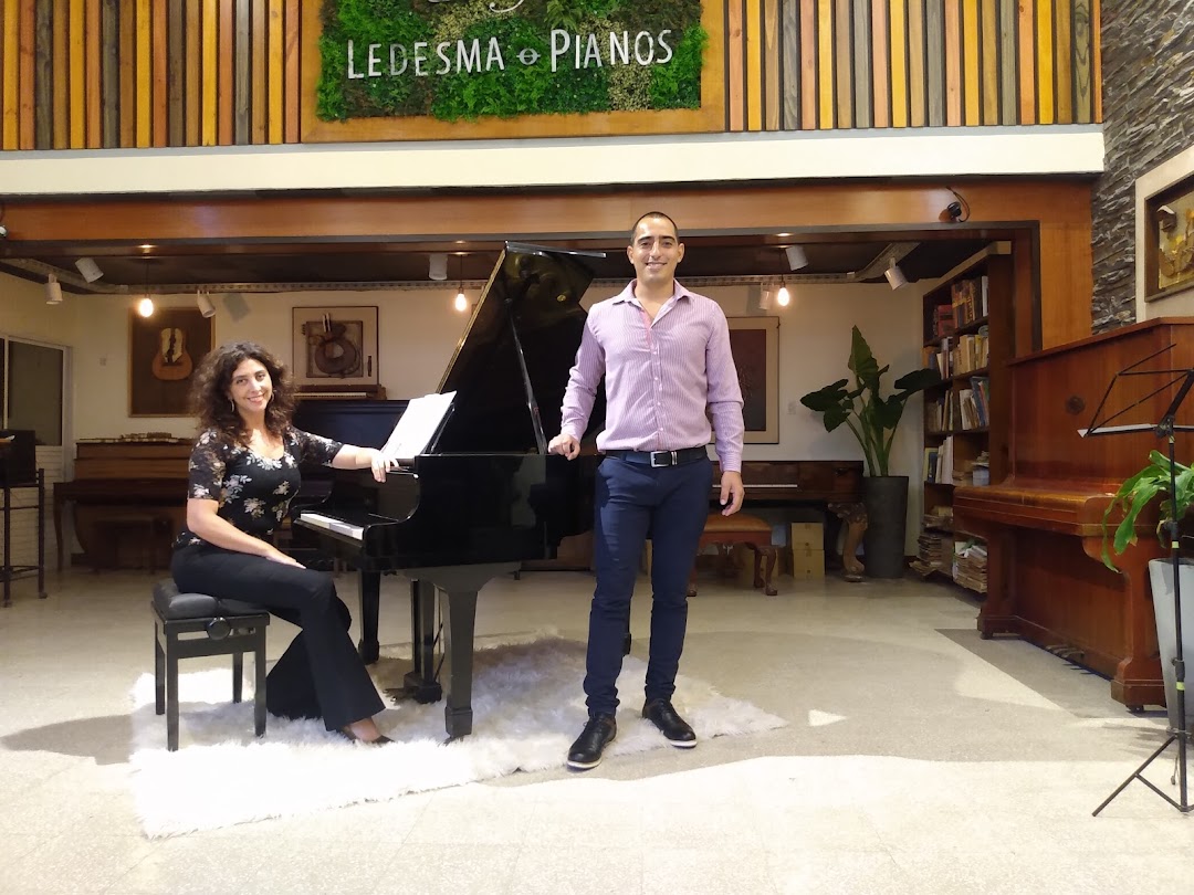 Ledesma Oscar - Pianos Afinacion-reparacion y Restauracion