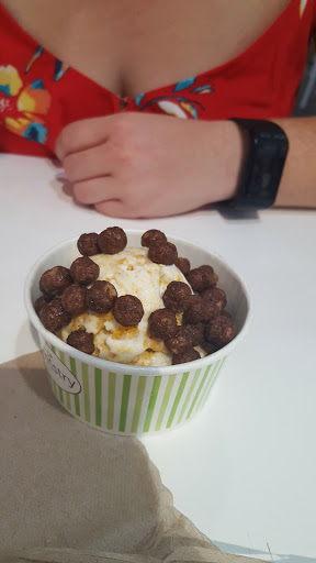 Ice Cream Shop «Creamistry Scottsdale Waterfront», reviews and photos, 7135 E Camelback Rd #151, Scottsdale, AZ 85251, USA