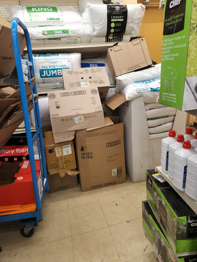 Dollar Store «FAMILY DOLLAR», reviews and photos, 2561 E Sauk Trail, Sauk Village, IL 60411, USA