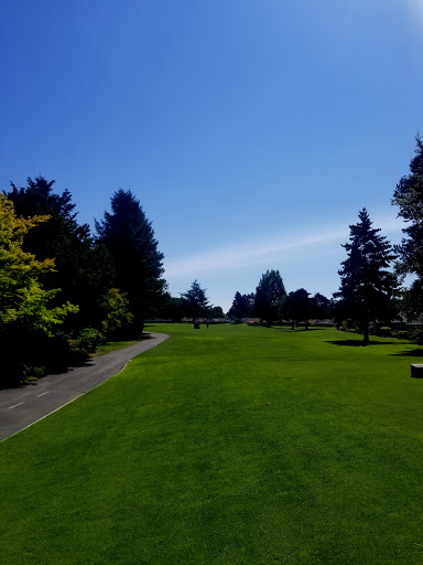 Golf Course «Summerfield Golf Course», reviews and photos, 10650 SW Summerfield Dr, Tigard, OR 97224, USA