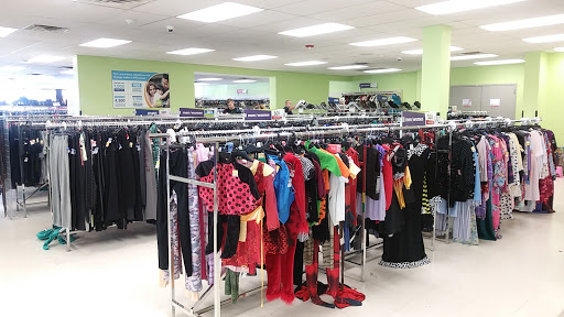 Thrift Store «Goodwill Store», reviews and photos, 2400 Landmark Ave NE, Corydon, IN 47112, USA