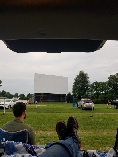 Drive-in Movie Theater «Cinema 67 Drive-in», reviews and photos, 2037 IN-67, Spencer, IN 47460, USA
