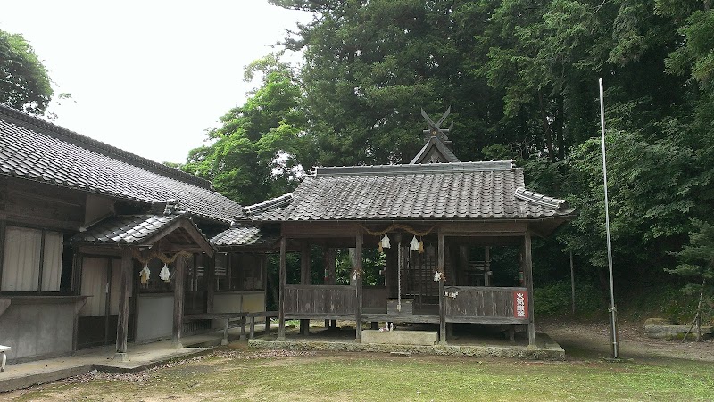 摩賀多神社
