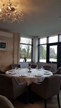 Atmosphère du Restaurant français le Chateau de Breuil à Bruyères-et-Montbérault - n°2