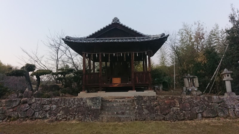 名郷竈神社