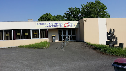 Centre d'information et d'orientation Centre d'Information et d'Orientation C.I.O Académie d'Amiens Saint-Quentin