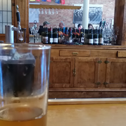 Brewery «Lexington Brewing Company and Wine House», reviews and photos, 5475 Main St, Lexington, MI 48450, USA