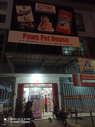 Paws Pet House