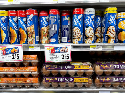 Supermarket «CHERRY VALLEY FARM SUPERMARKET», reviews and photos, 2016 21st Ave, Long Island City, NY 11105, USA