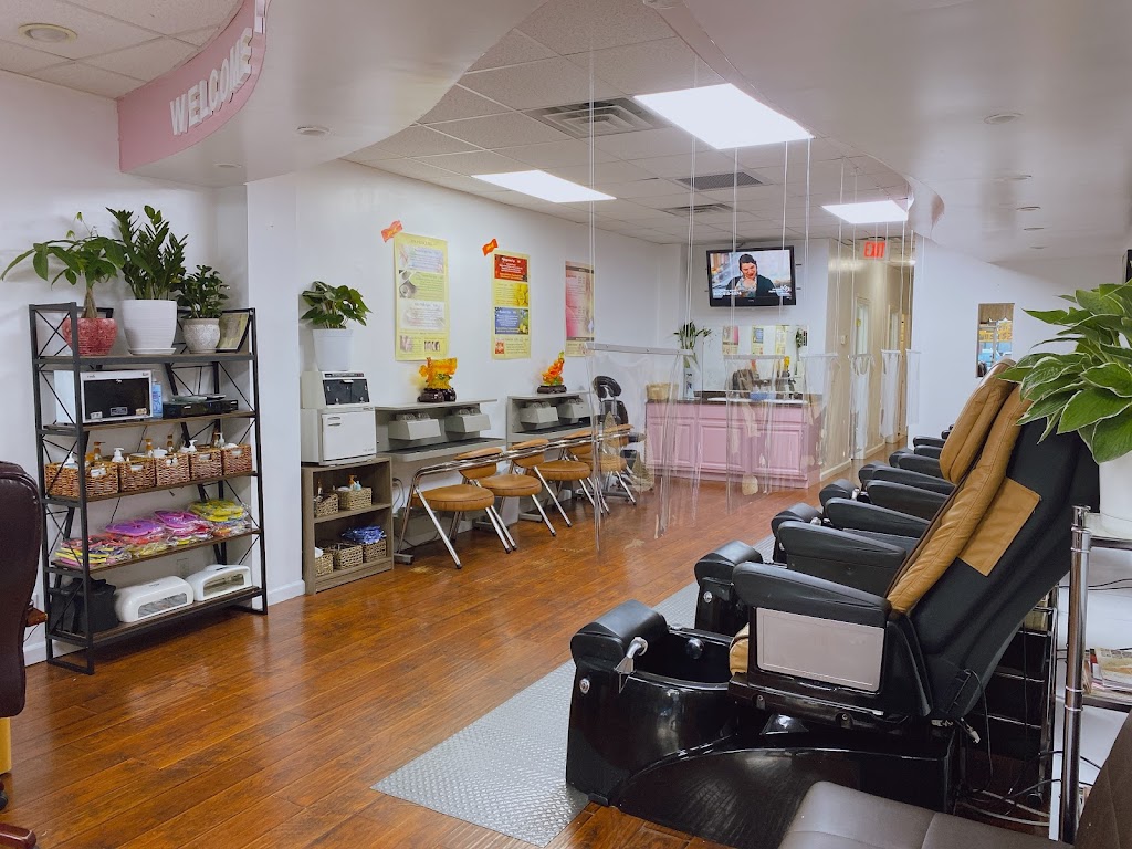 Nail Tek & Spa North Babylon, NY 11703 Services and Reviews