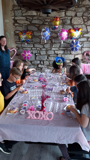 Donut Shop «Dough In The Box», reviews and photos, 3184 Austell Rd SW, Marietta, GA 30008, USA