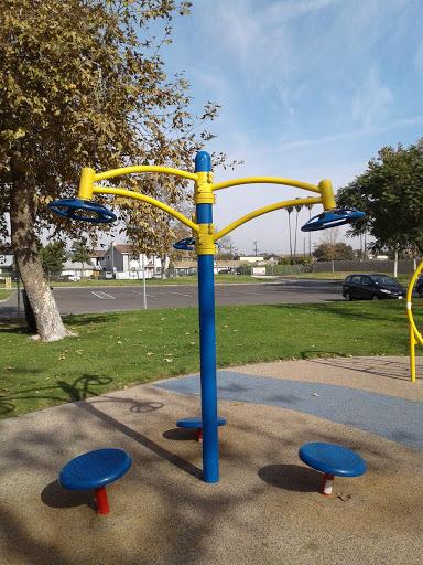 Park «Little Cottonwood Park», reviews and photos, 4000 Farquhar Ave, Los Alamitos, CA 90720, USA