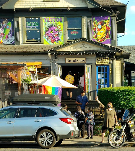 Tattoo Shop «Martian Arts Tattoo Studio», reviews and photos, 3352 SE Hawthorne Blvd, Portland, OR 97214, USA
