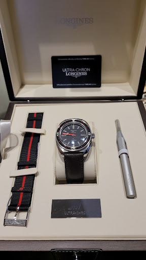 Jewelry Store «Jared The Galleria of Jewelry», reviews and photos, 16070 W Bluemound Rd, Brookfield, WI 53005, USA